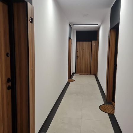 Airport Apartment Варшава Екстер'єр фото