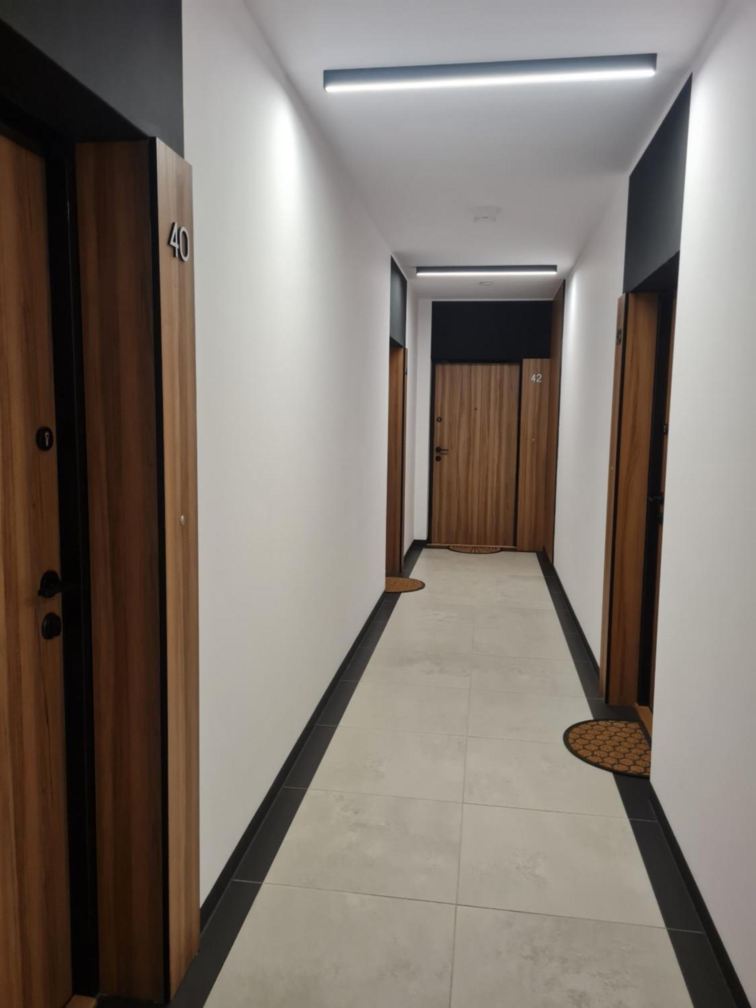 Airport Apartment Варшава Екстер'єр фото